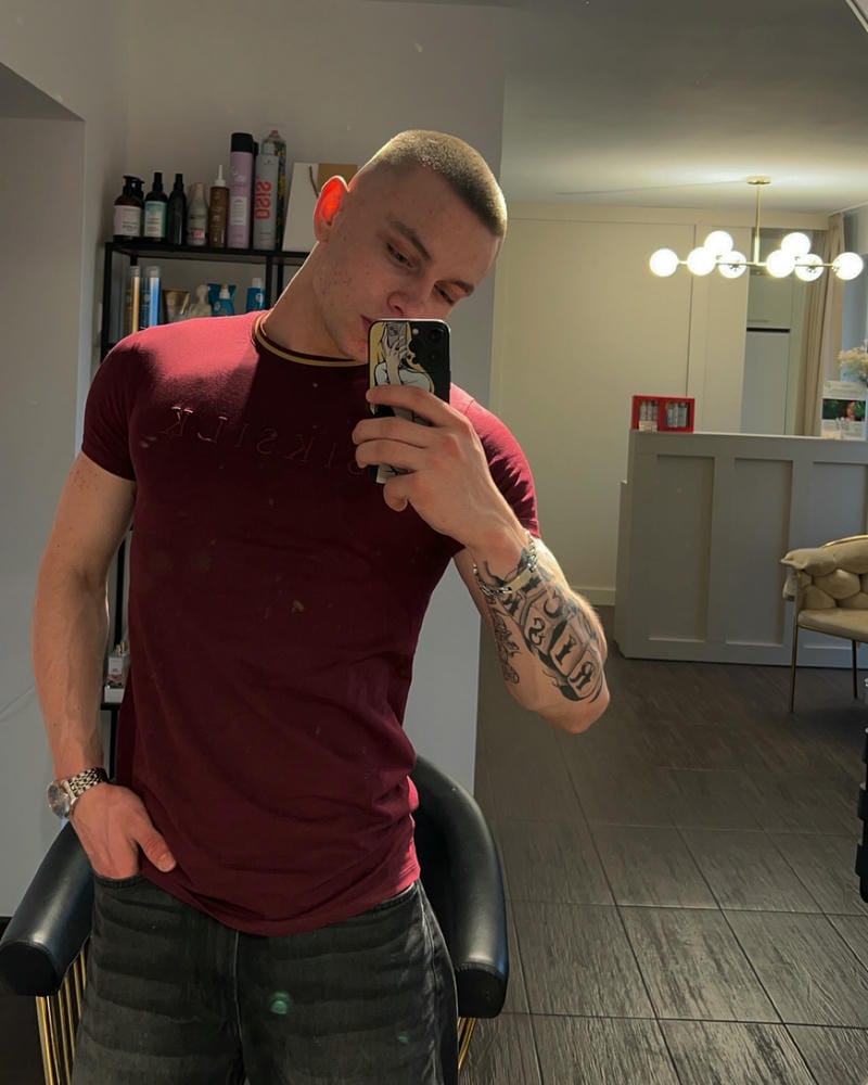 buzz cut đẹp trai