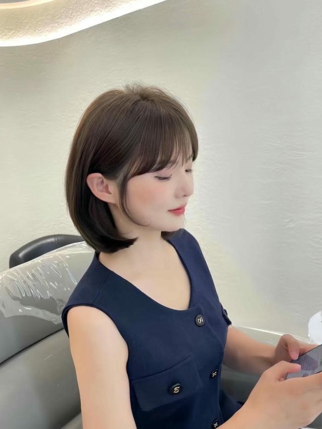 tóc ngắn cụp