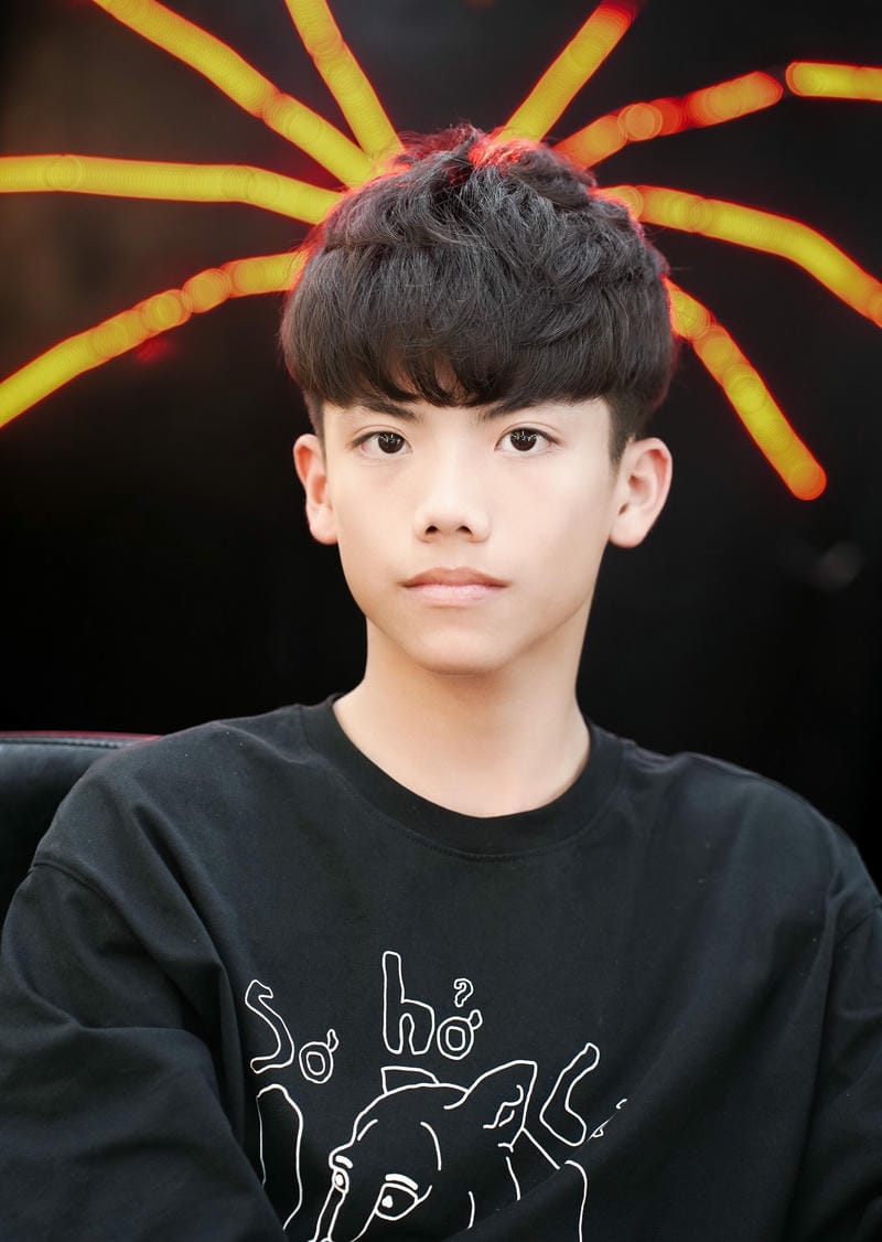 đầu nấm uốn nhẹ