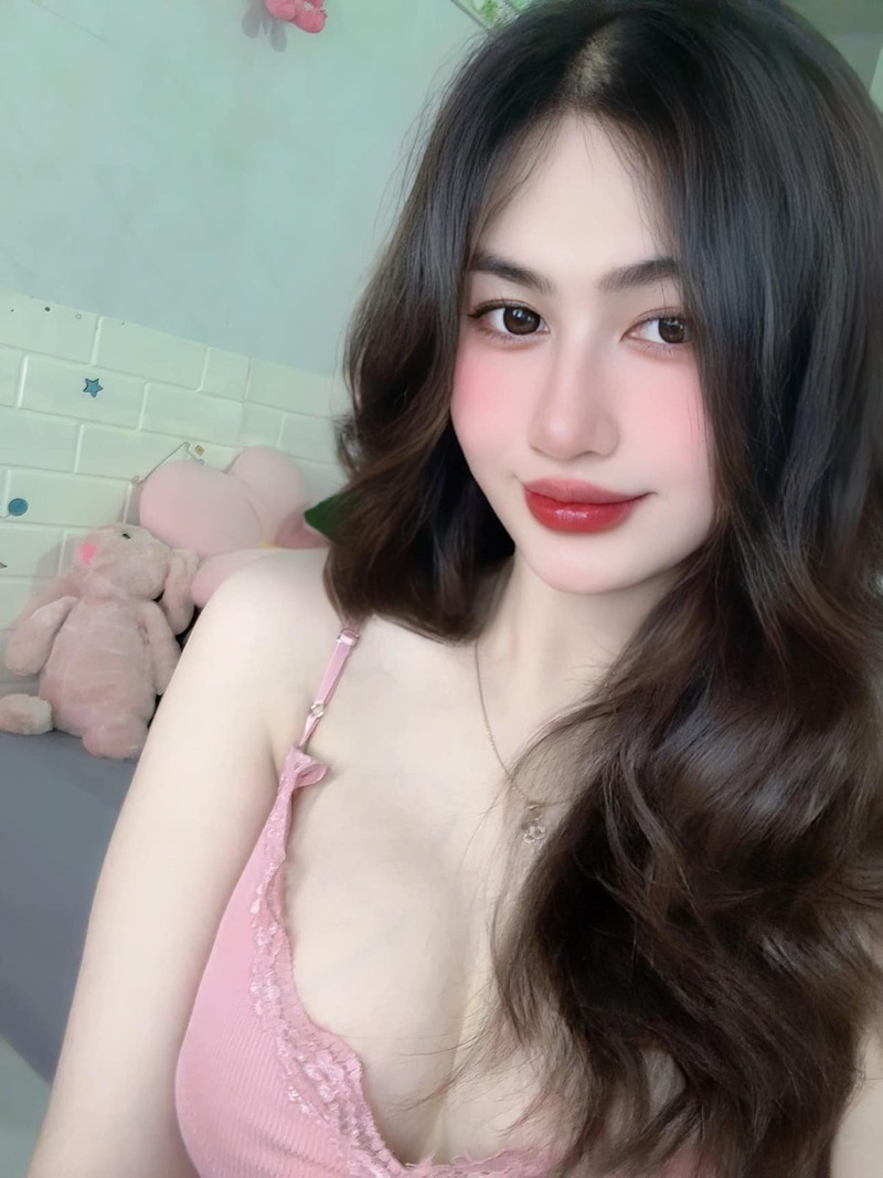 gái xinh ngực khủng 5