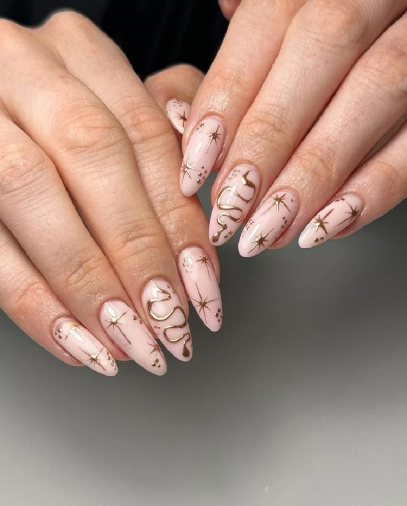 hình nail con rắn 5