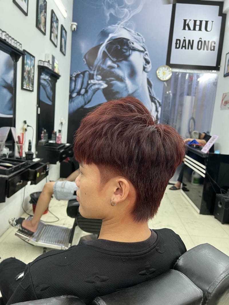 layer rối nhuộm đỏ đen