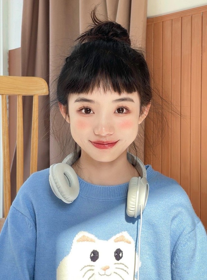 mái ngố mặt tròn