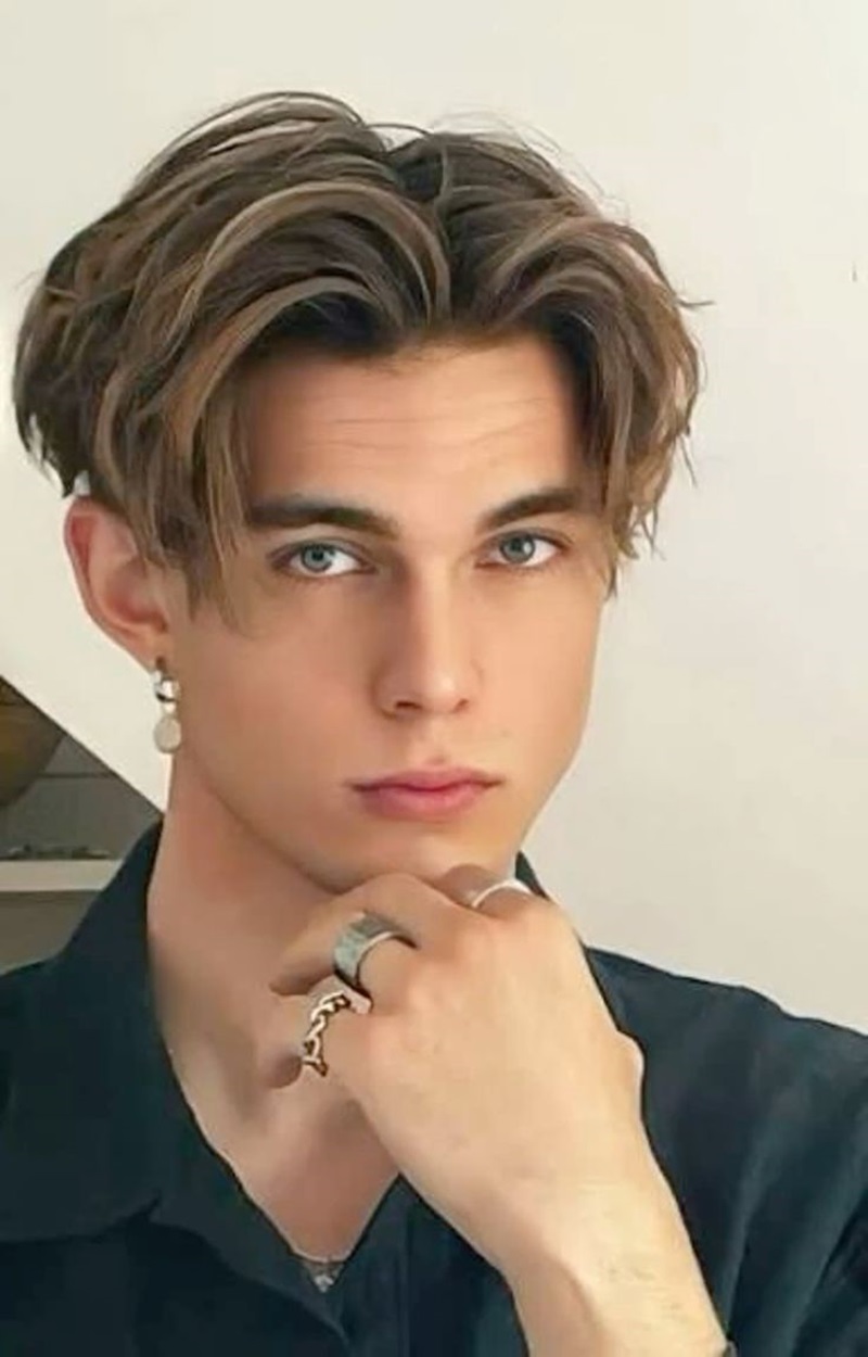 middle part đẹp trai