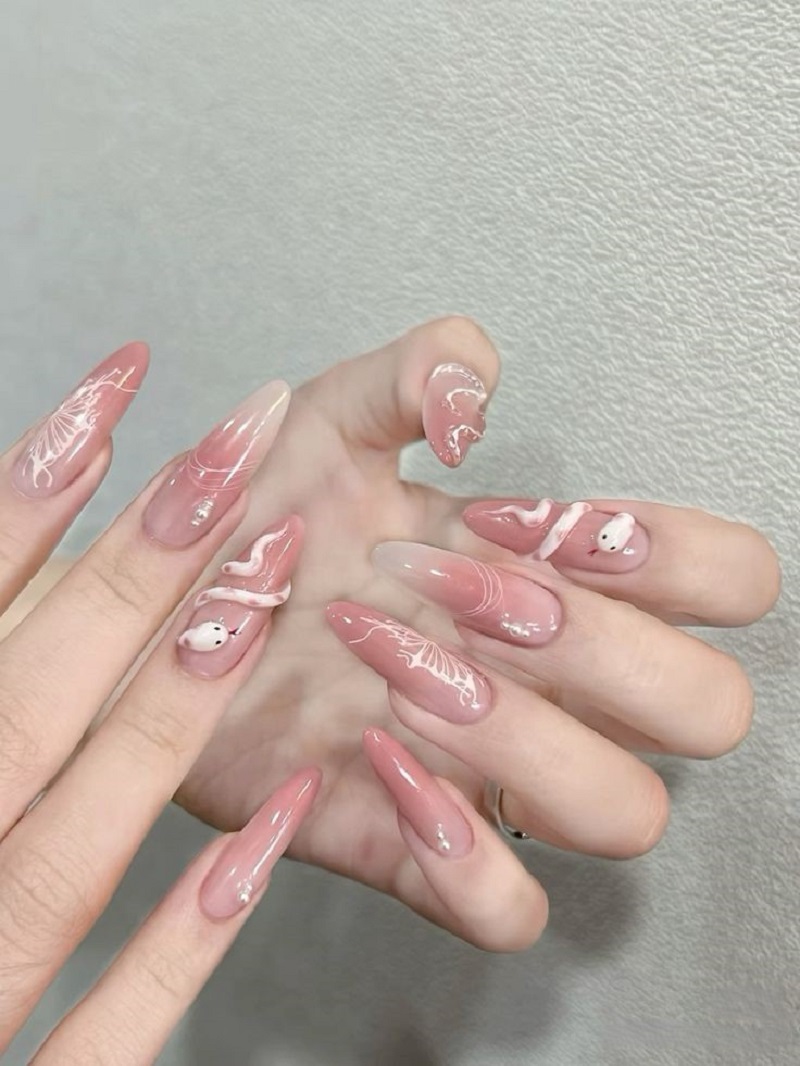 nail con rắn 2