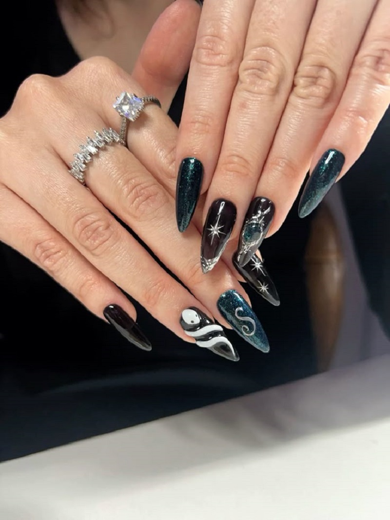 nail con rắn 4