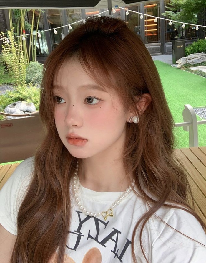nâu hạt dẻ đen
