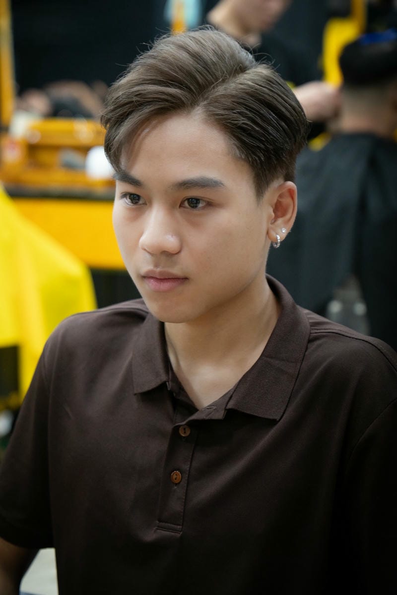 side part 6/4 nhuộm nâu