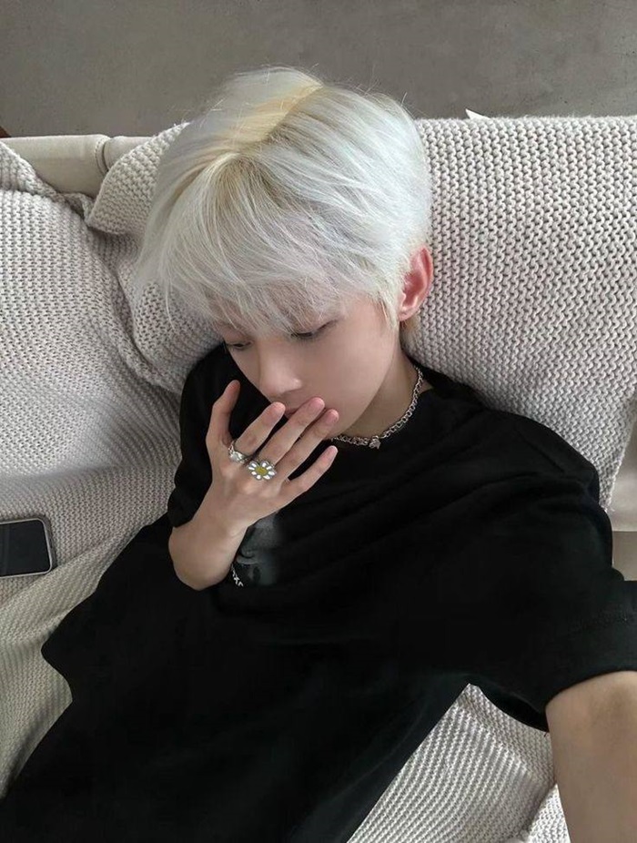 tóc bạch kim cực ngầu