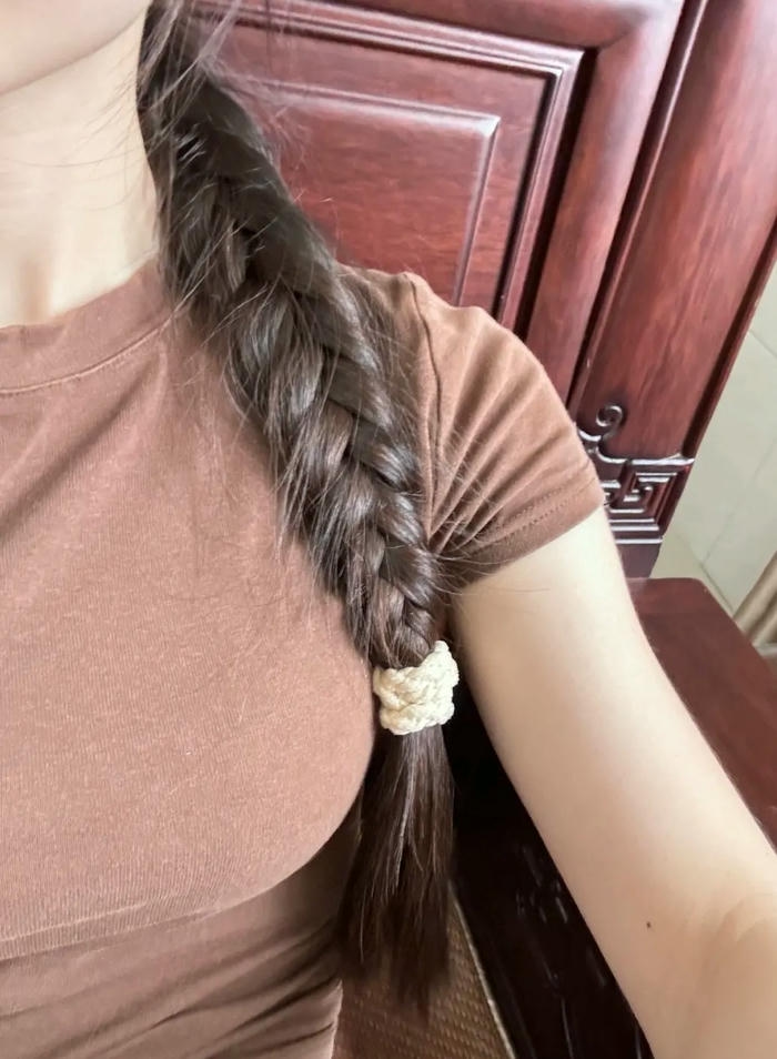 tóc đuôi xam xương cá cá