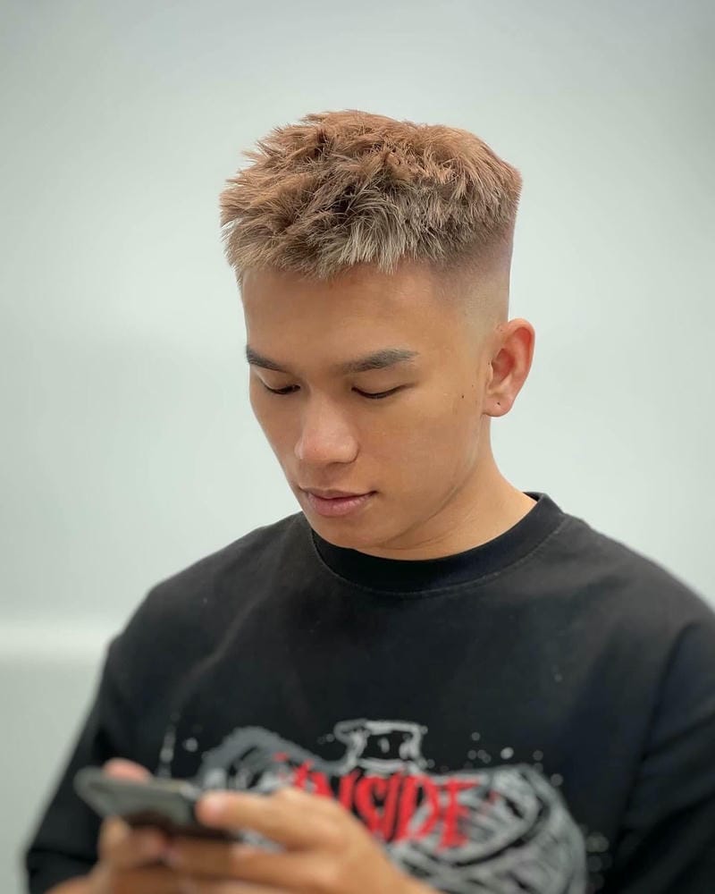tóc nam mùa hè nhuộm nâu