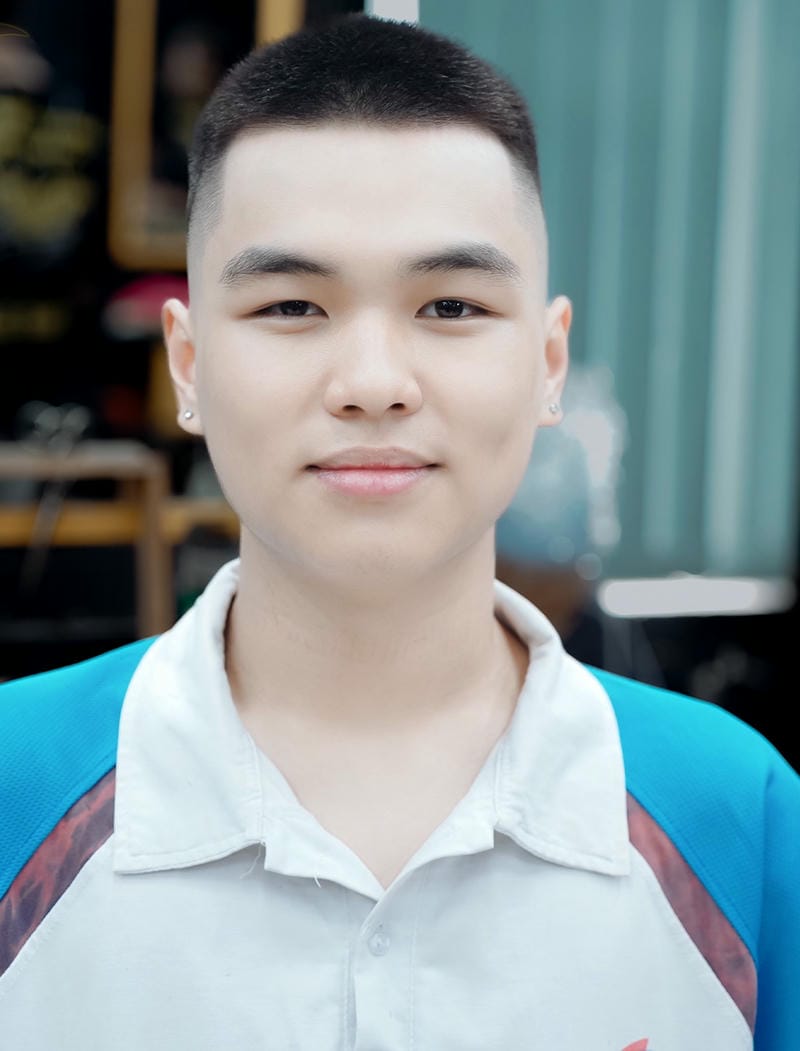 tóc nam ngắn mặt tròn siêu đẹp