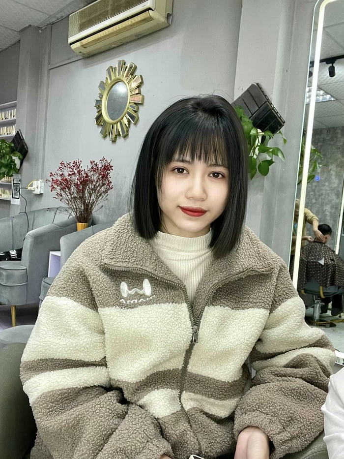 tóc ngắn đen