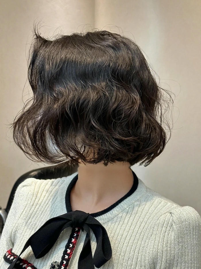 tóc ngắn uấn