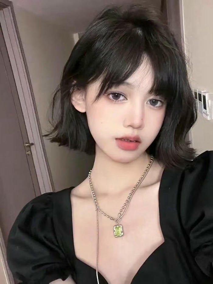 tóc ngang vai cực ngầu