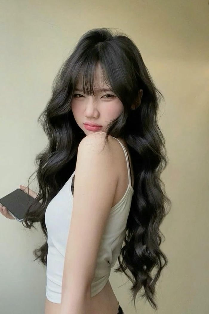 tóc uốn xinh yêu