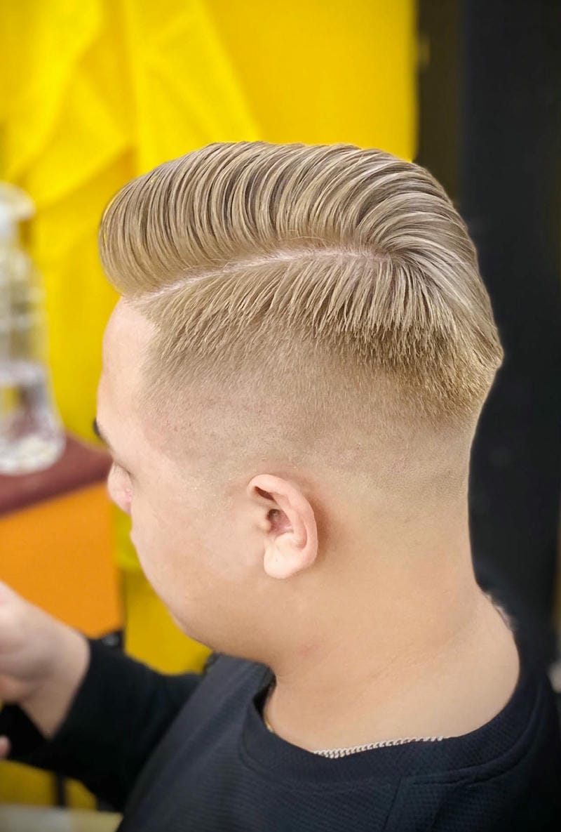 undercut nhuộm nâu tây