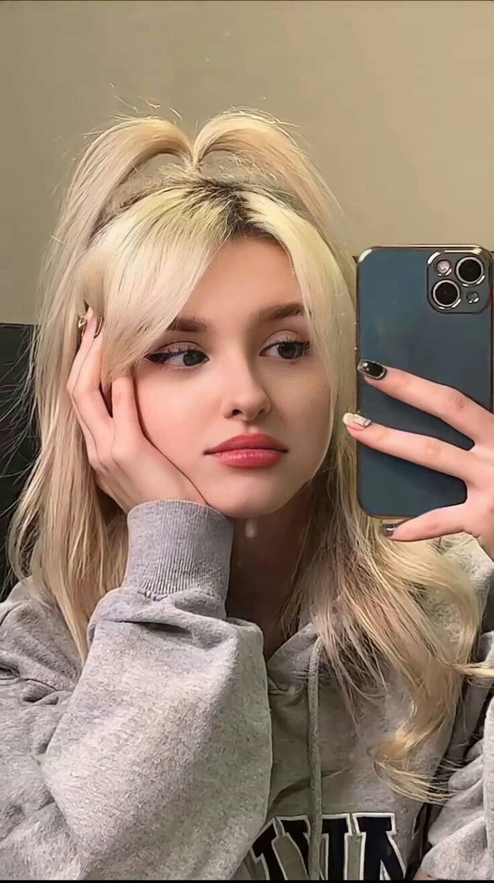 Gái đẹp châu âu sang