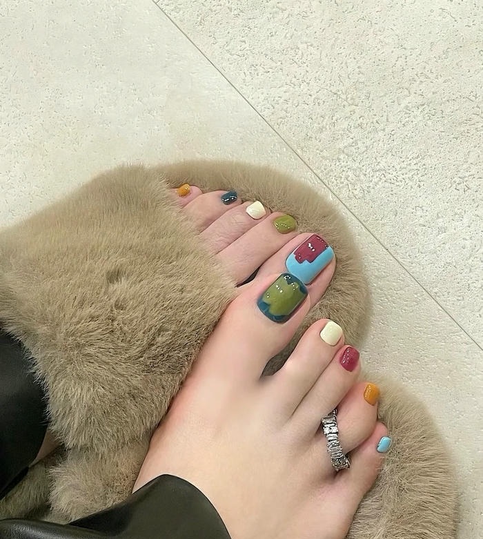 ảnh nail chân nhiều màu đẹp cực