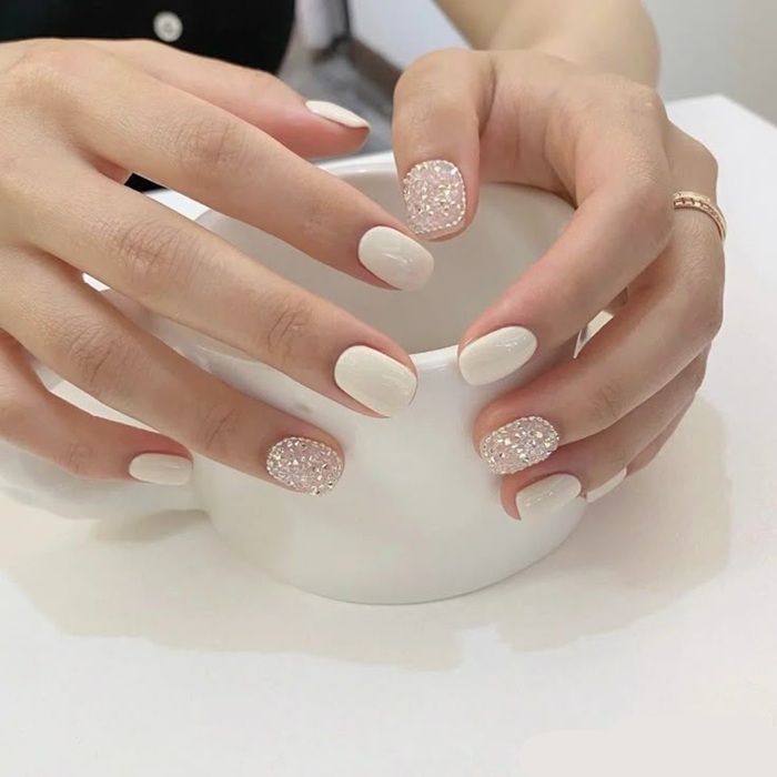 ảnh nail rắc đá đẹp nhất
