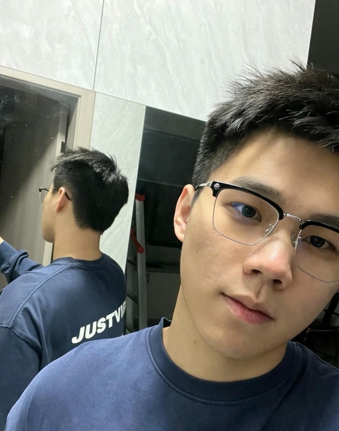 ảnh trai đeo kính cực đẹp