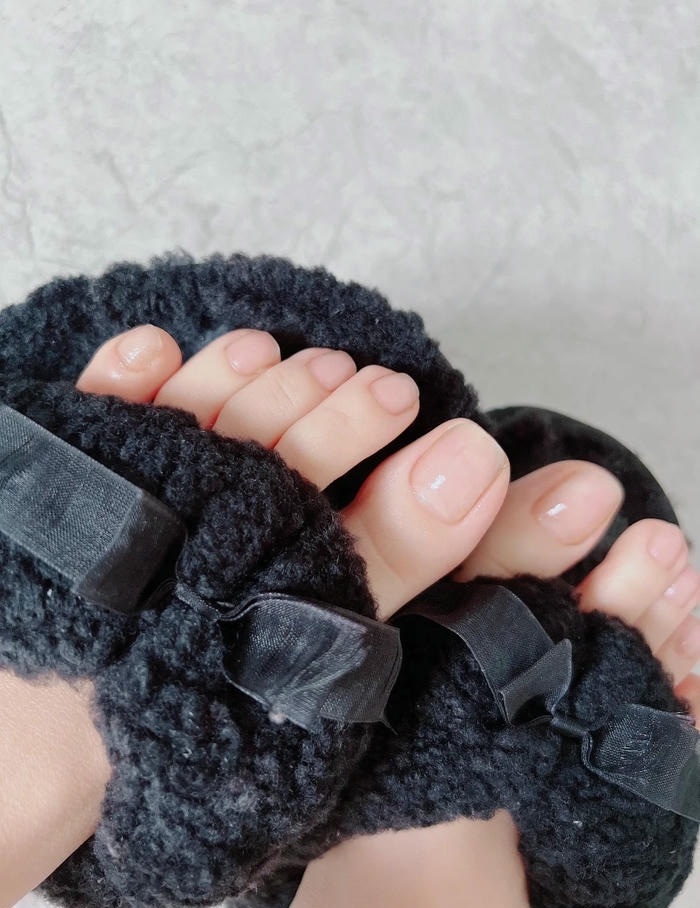 hình ảnh nail chân màu nude cực đẹp