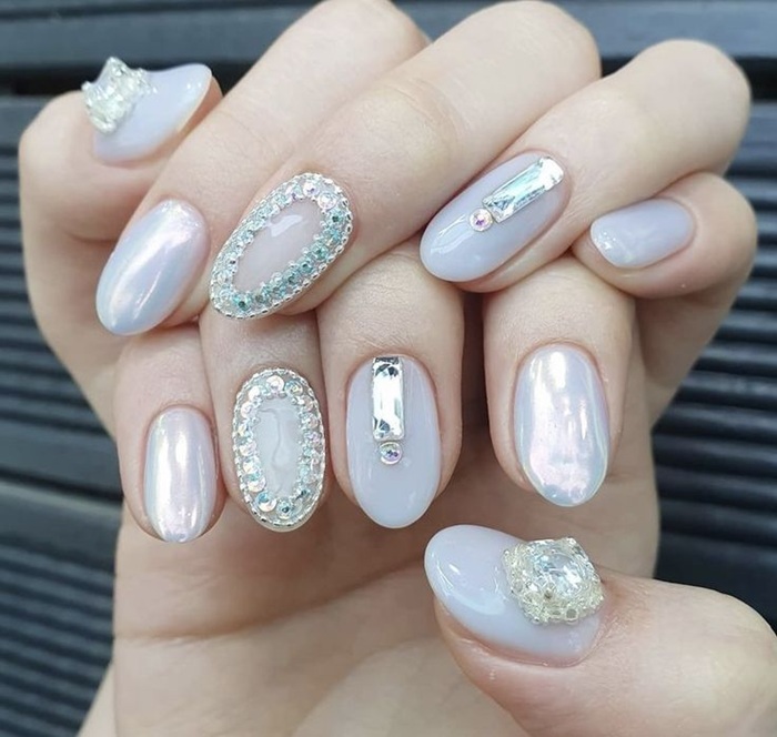 hình ảnh nail rắc đá sang chảnh
