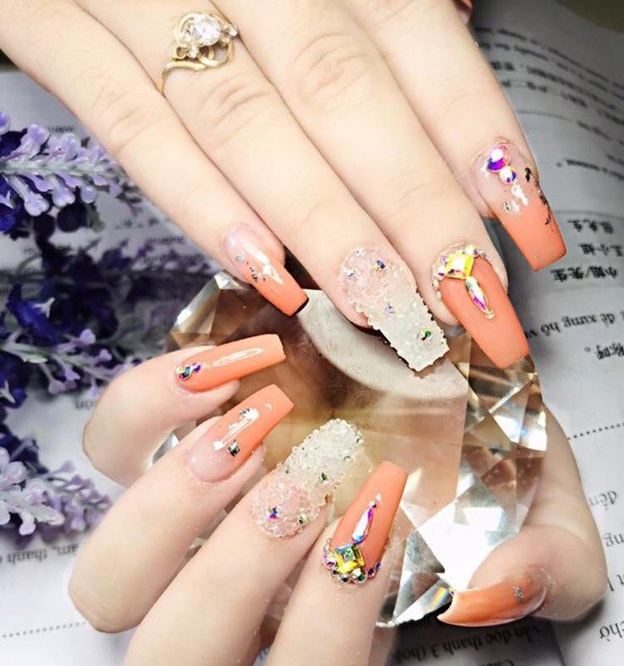 hình ảnh nail rắc đá