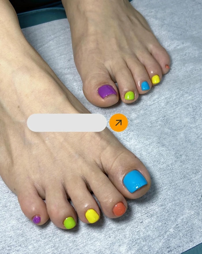 hình nail chân nhiều màu siêu đẹp