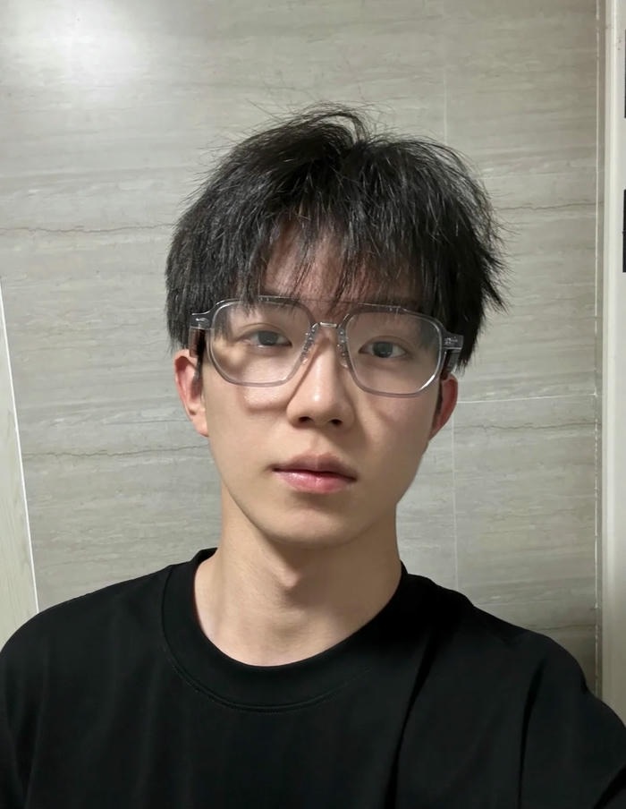 hình trai đeo kính siêu đẹp