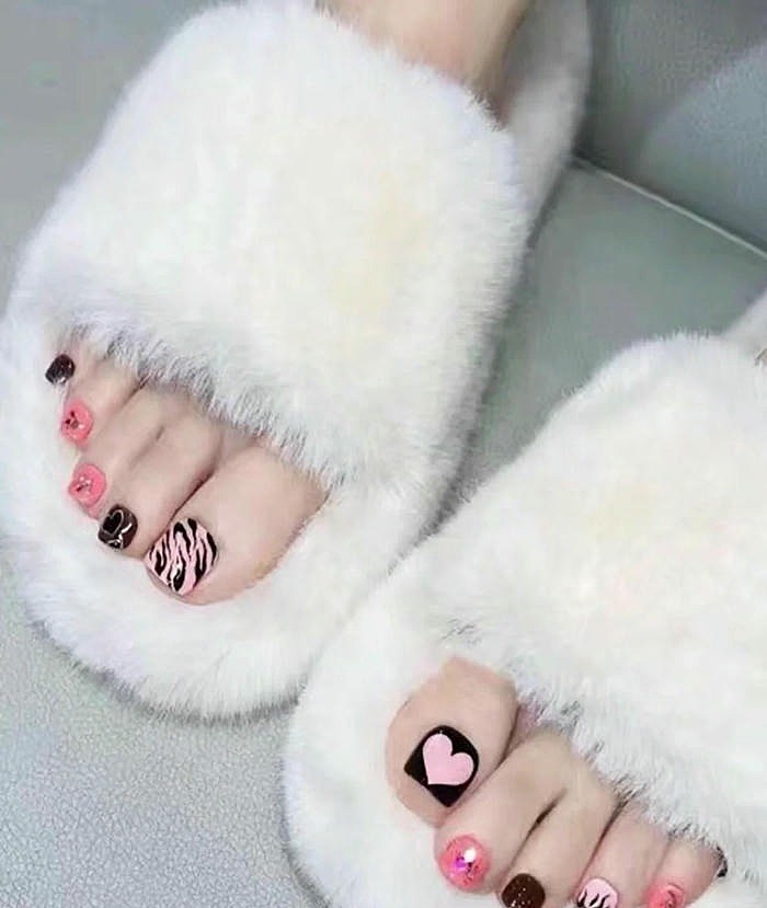 mẫu nail chân ăn xà cừ đẹp cực