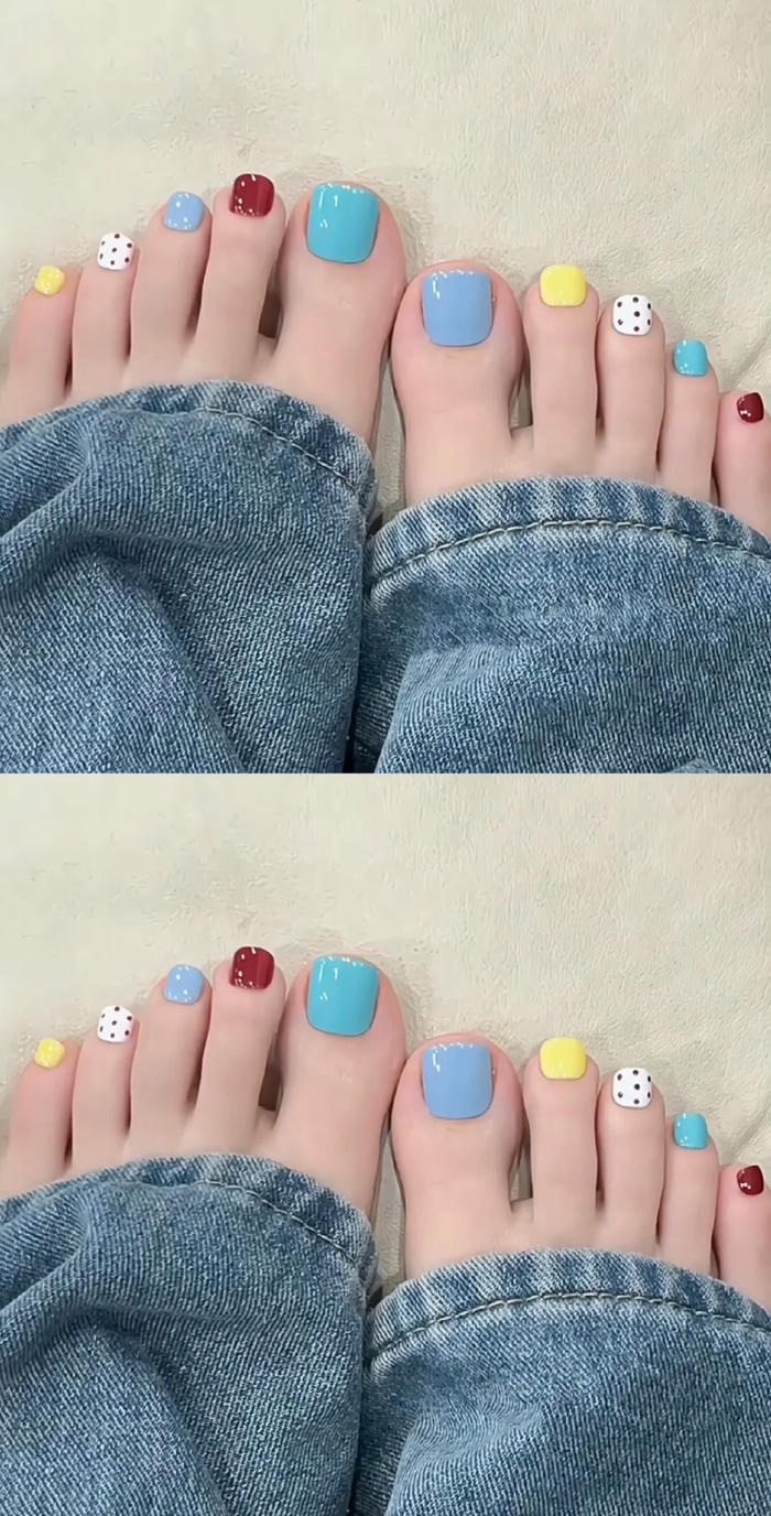 mẫu nail chân nhiều màu cực đẹp