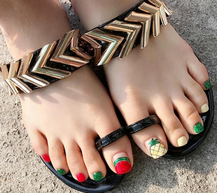 nail chân nhiều màu siêu xinh