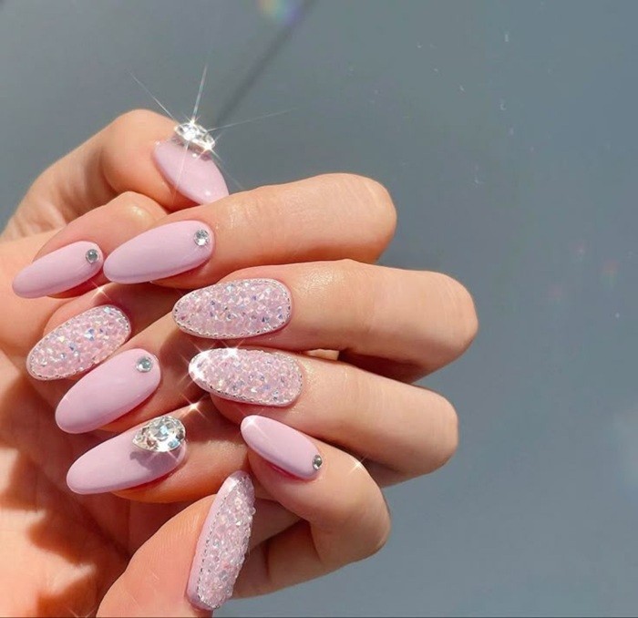 nail rắc đá siêu đẹp