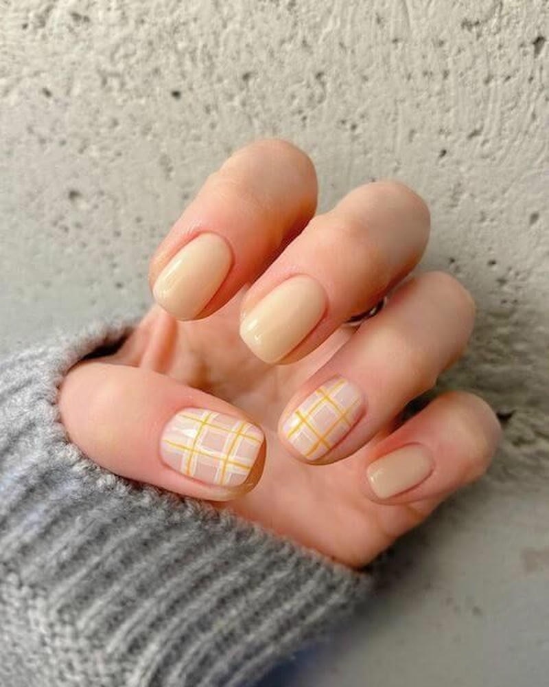 nail tay màu nude cực xinh
