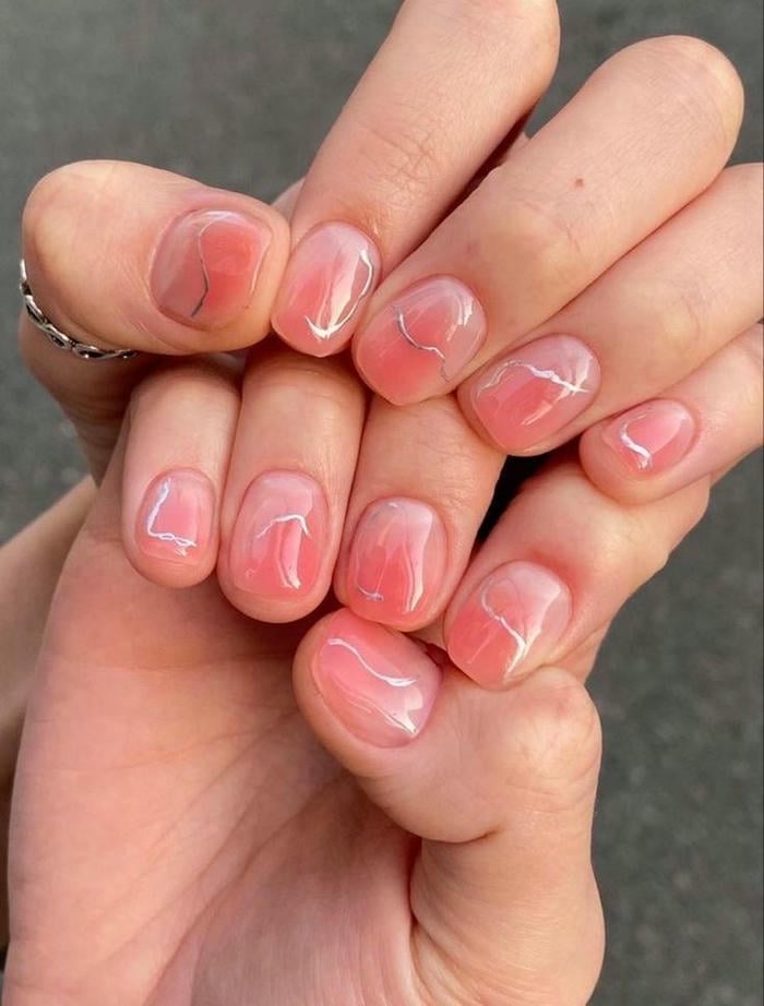 mẫu nail xinh nhẹ nhàng màu hồng