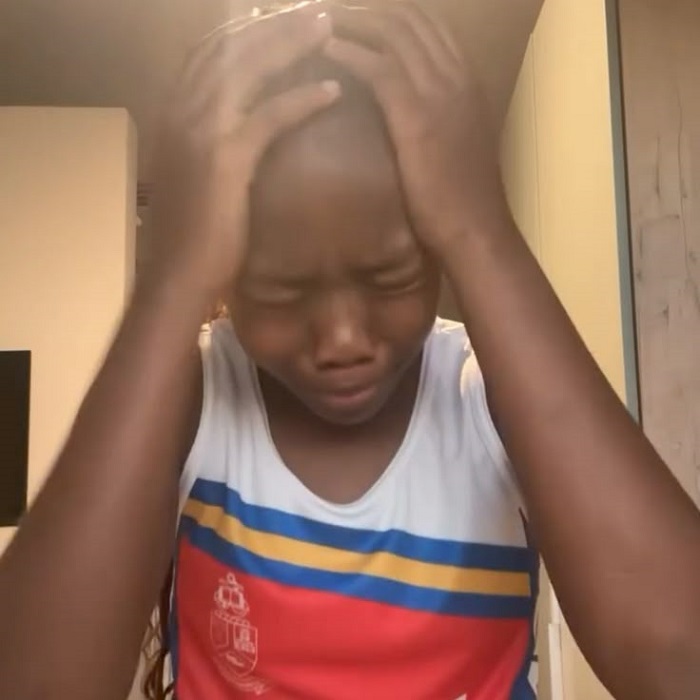 meme sad chế