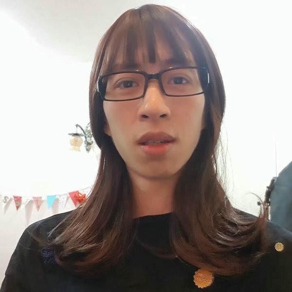 meme đeo kính để nhìn rõ đời