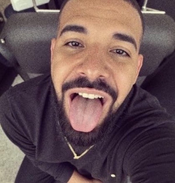 meme drake vui vẻ