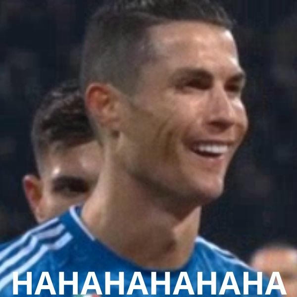 ronaldo meme cười đểu