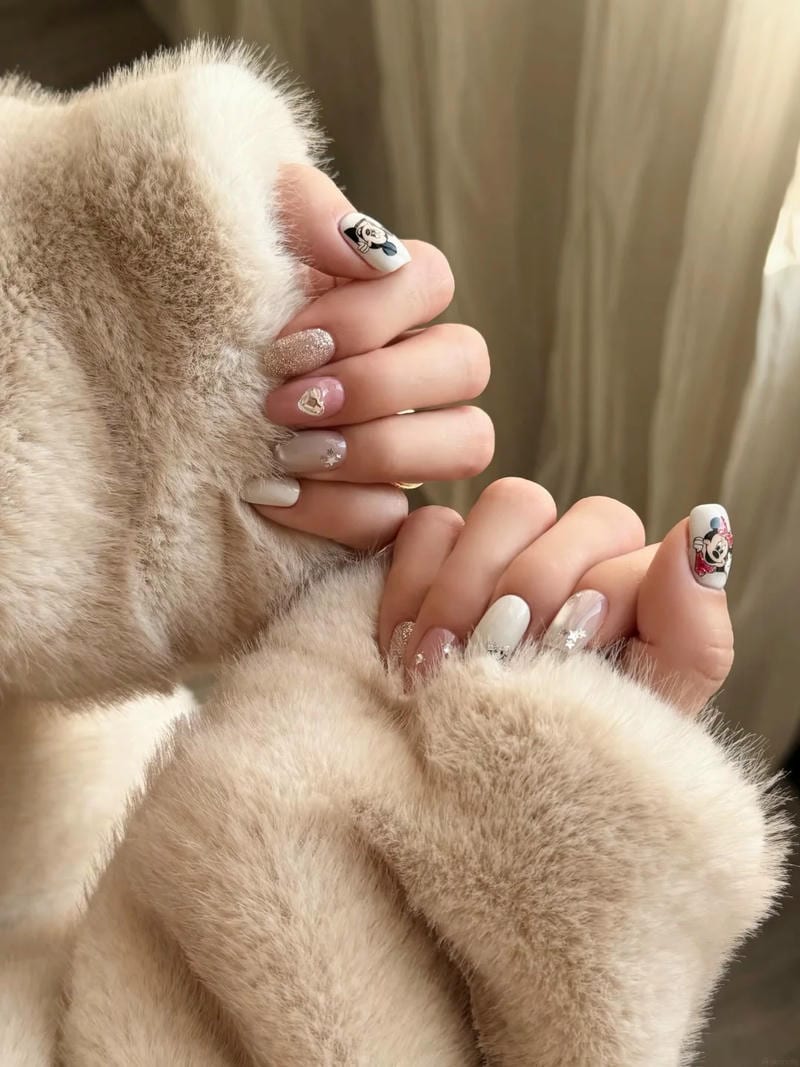 Album nail chuột mickey cực hot