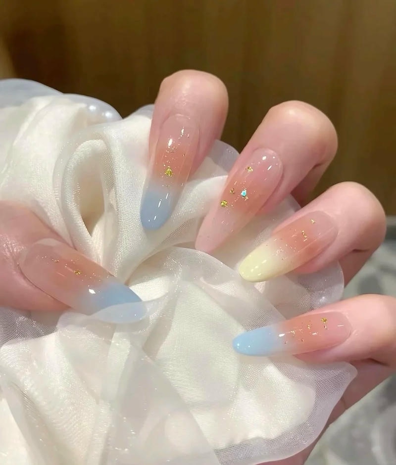 Album nail ombre thu hút