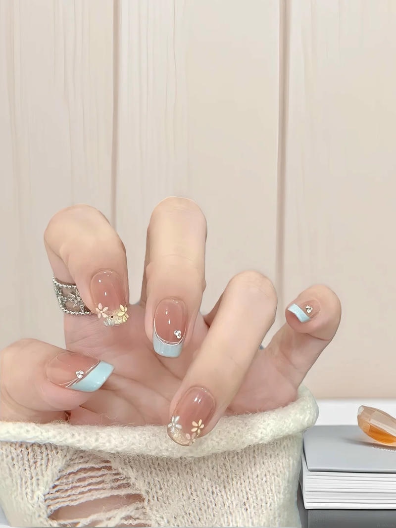 Album nail sơn đầu móng miễn phí