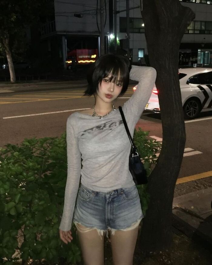 Ảnh gái xinh váy ngắn slay chất đẹp