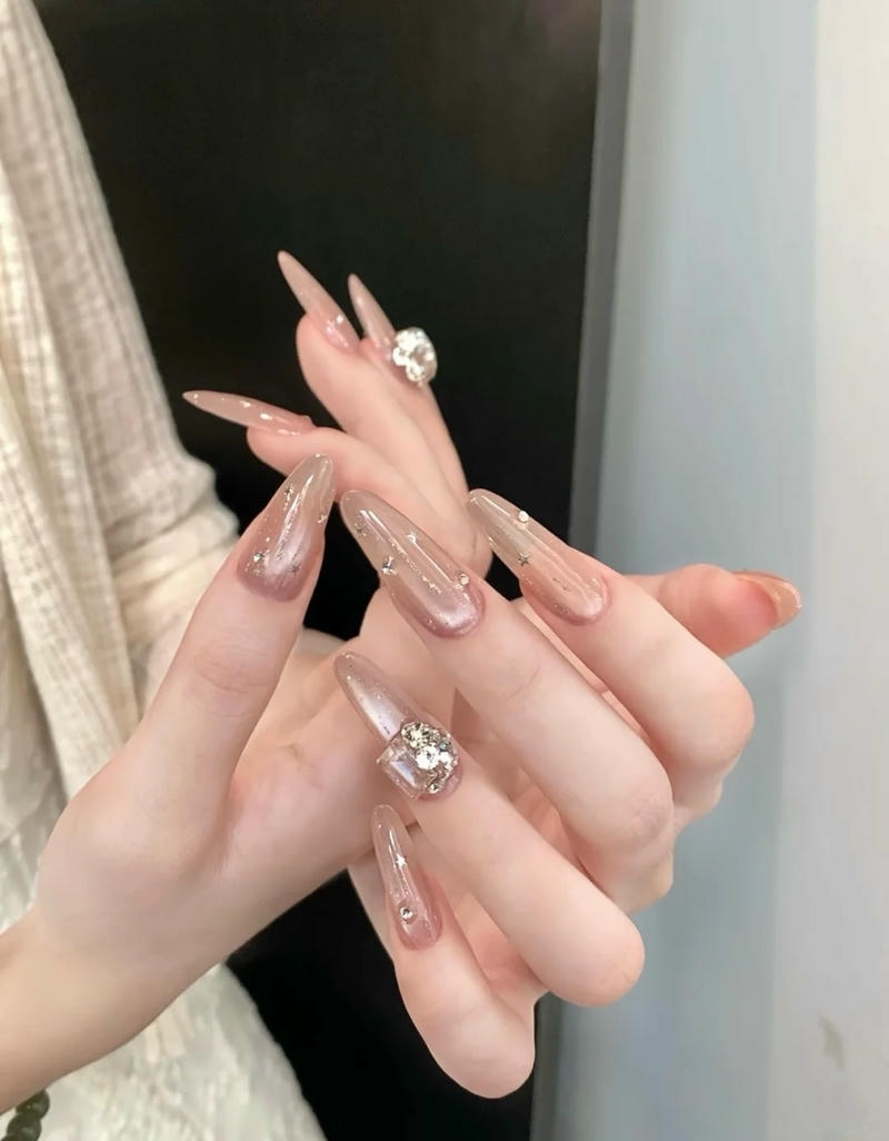 Ảnh nail sang chảnh cuốn hút
