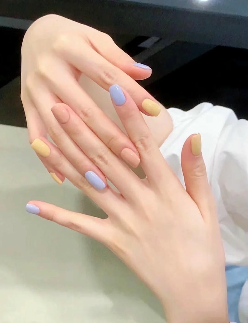 Bộ nail 2 màu độc đáo