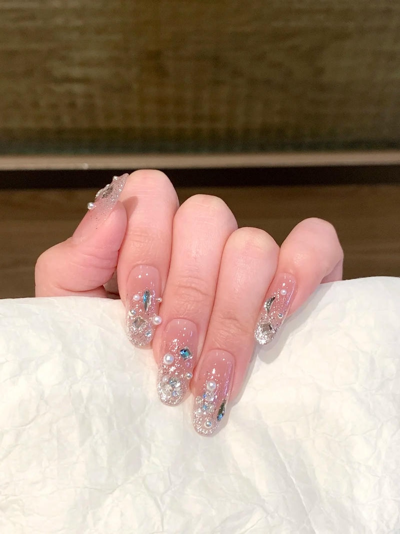 Bộ nail kim tuyến mới chất lượng cao