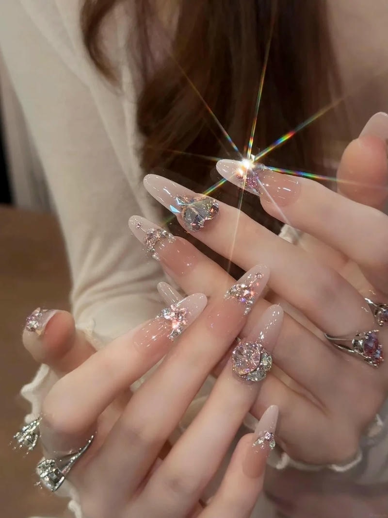 Bộ nail sang chảnh mới chất lượng cao