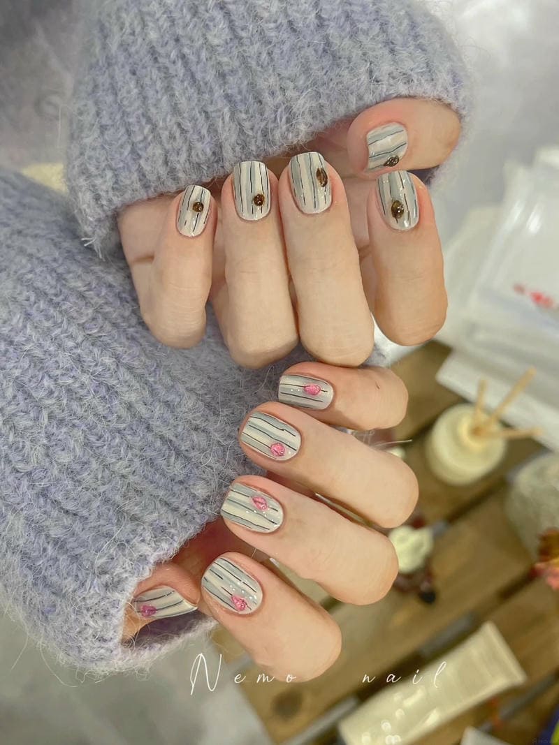 Bộ sưu tập nail kẻ cực đẹp
