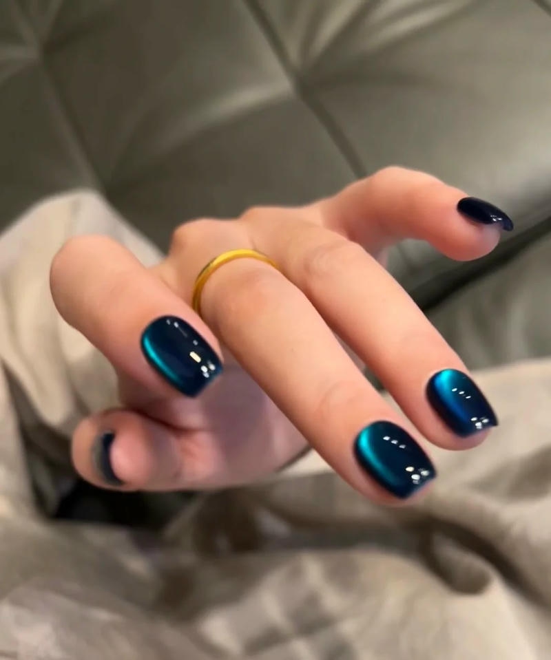 Bộ sưu tập nail màu xanh coban trend nhất
